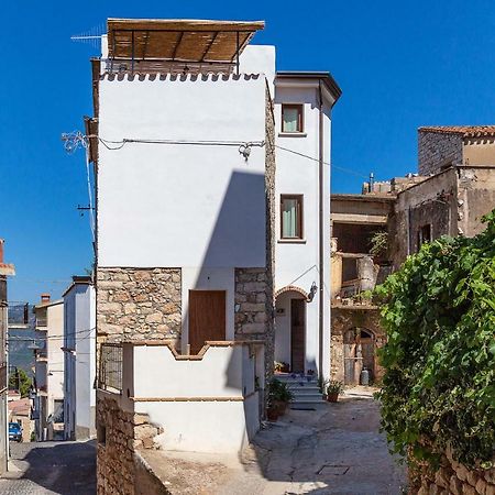 La Casa Di Nonna Monni Baunei Exterior foto