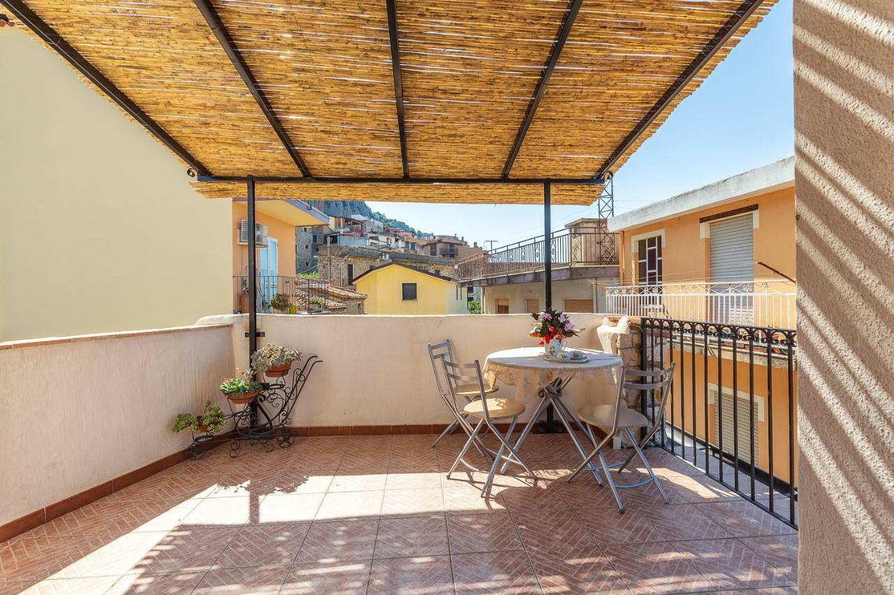 La Casa Di Nonna Monni Baunei Exterior foto